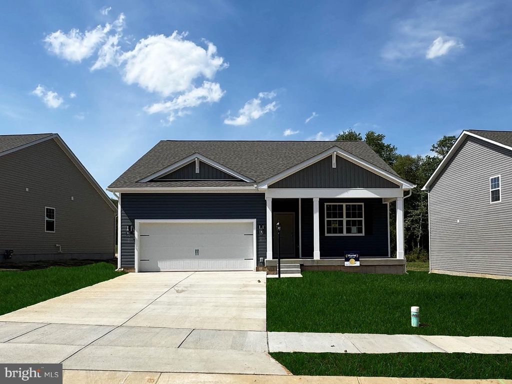 114 ERICA LN, Columbia, PA 17512