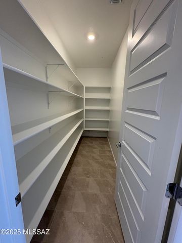 17705 S Sweet Fern Avenue, Vail, AZ 85641