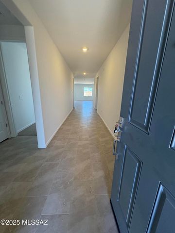 17705 S Sweet Fern Avenue, Vail, AZ 85641