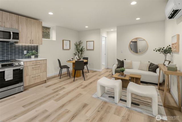 3918 S Juneau Street, Seattle, WA 98118