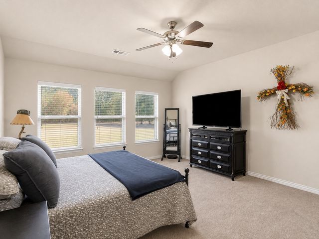 1231 Christie Lane, Terrell, TX 75161