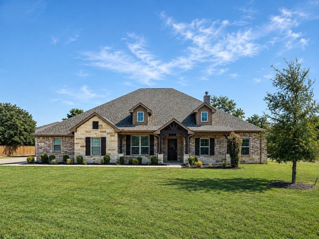 1231 Christie Lane, Terrell, TX 75161