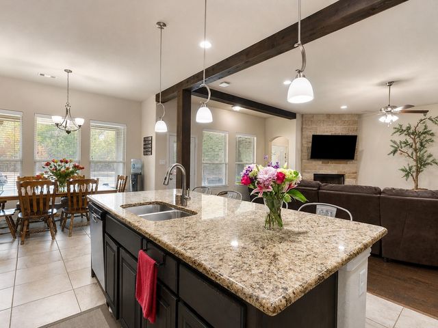 1231 Christie Lane, Terrell, TX 75161