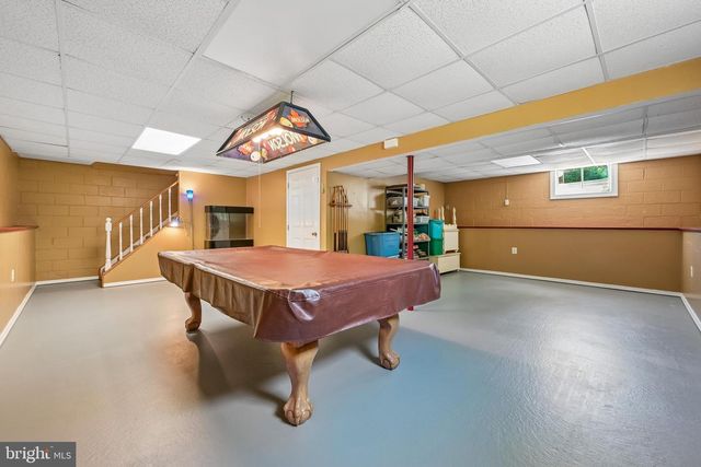 304 STONEY BROOK LN, Marlton, NJ 08053