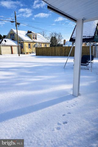 326 S 3RD AVE, Lebanon, PA 17042