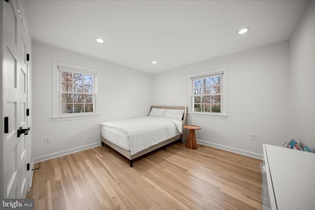 515 WOODLAND CT NW, Vienna, VA 22180