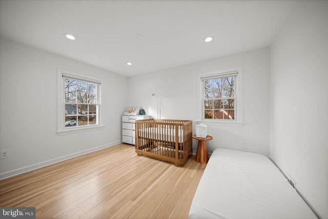 515 WOODLAND CT NW, Vienna, VA 22180