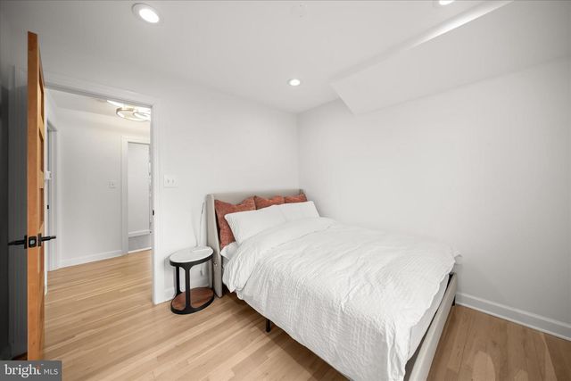 515 WOODLAND CT NW, Vienna, VA 22180