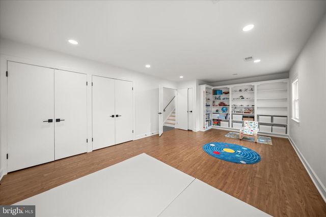 515 WOODLAND CT NW, Vienna, VA 22180