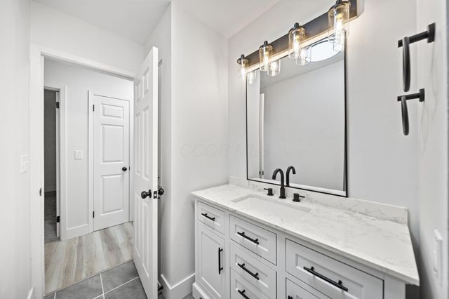 1779 N Galena Road, Sunbury, OH 43074