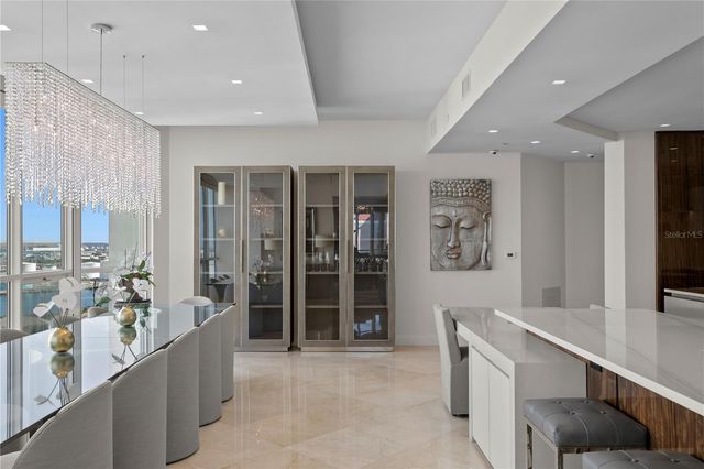 450 KNIGHTS RUN AVENUE 1801, Tampa, FL 33602