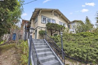1361 Oakland Ave, Piedmont, CA 94611