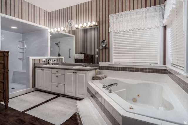 1581 E OLD LAKE LN, Fruit Heights, UT 84037