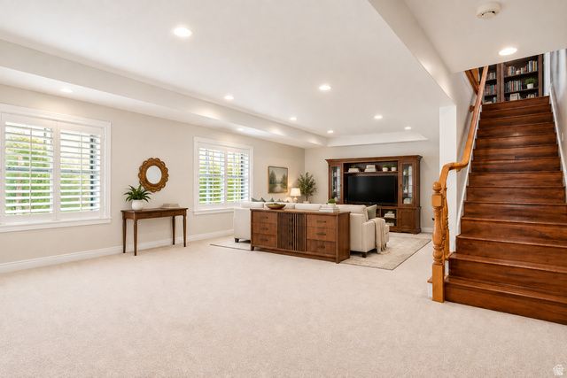 1581 E OLD LAKE LN, Fruit Heights, UT 84037