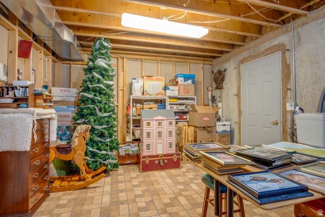 1581 E OLD LAKE LN, Fruit Heights, UT 84037