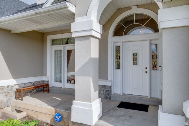 1581 E OLD LAKE LN, Fruit Heights, UT 84037