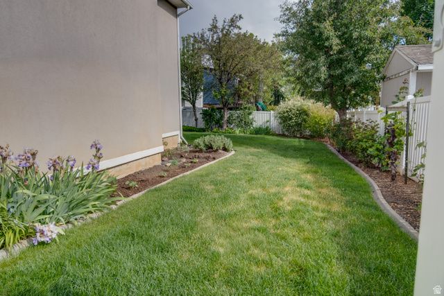 1581 E OLD LAKE LN, Fruit Heights, UT 84037