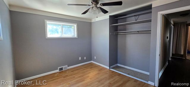 23401 Filmore Street, Taylor, MI 48180