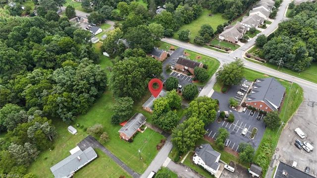 3805 Littlebrook Drive, Clemmons, NC 27012