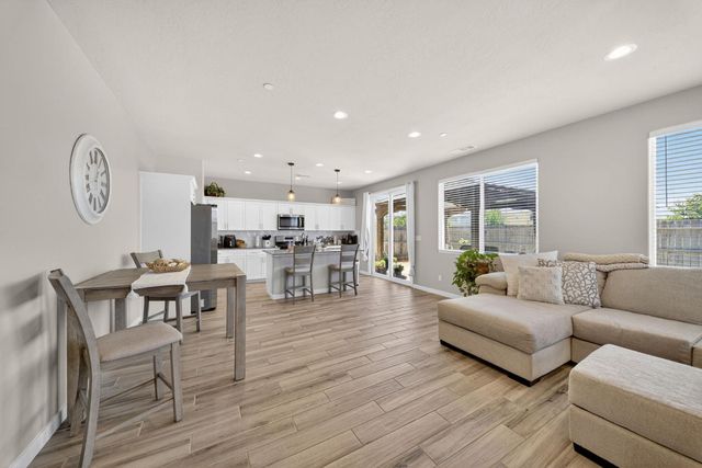 4219 N Reed Avenue, Fresno, CA 93723