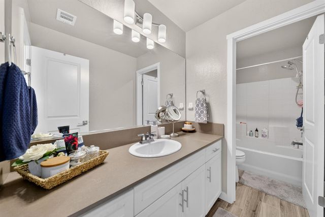 4219 N Reed Avenue, Fresno, CA 93723