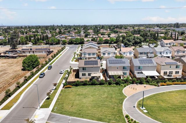 4219 N Reed Avenue, Fresno, CA 93723