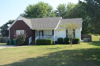 2902 Wills Ct, Spring Hill, TN 37174