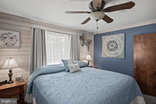 306 FENIMORE LN, Delanco, NJ 08075