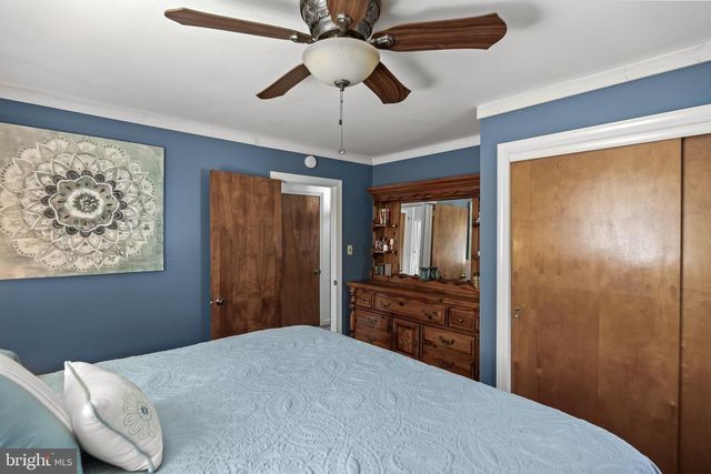 306 FENIMORE LN, Delanco, NJ 08075