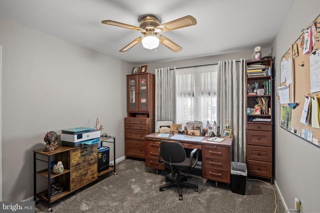 306 FENIMORE LN, Delanco, NJ 08075