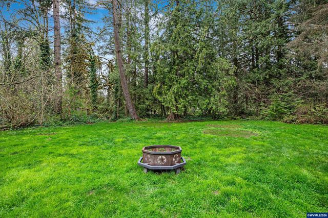 18389 S Winnifred Av, Molalla, OR 97038