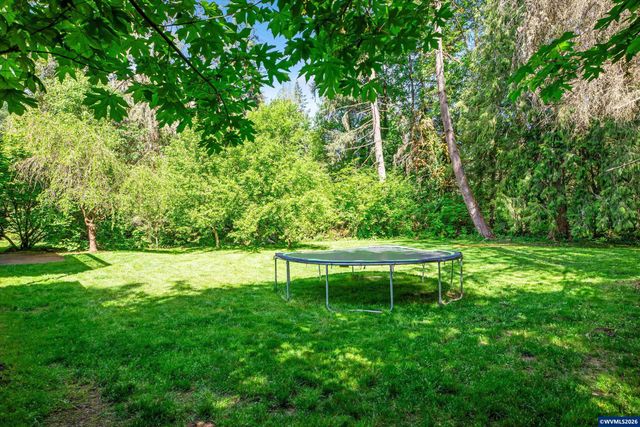 18389 S Winnifred Av, Molalla, OR 97038