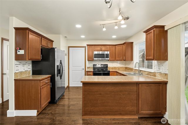 5701 79th Street W, Lakewood, WA 98499