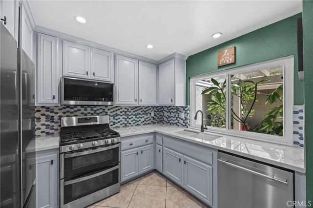 1649 Carmel West, Upland, CA 91784