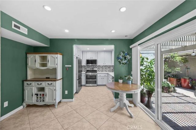 1649 Carmel West, Upland, CA 91784