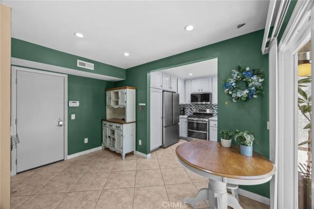 1649 Carmel West, Upland, CA 91784