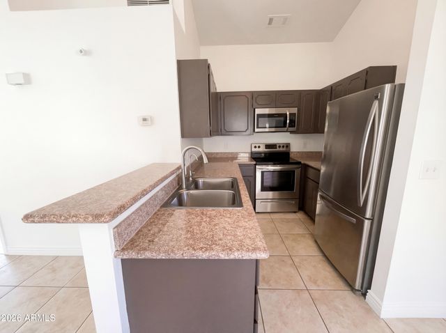 18803 N 33RD Drive, Phoenix, AZ 85027