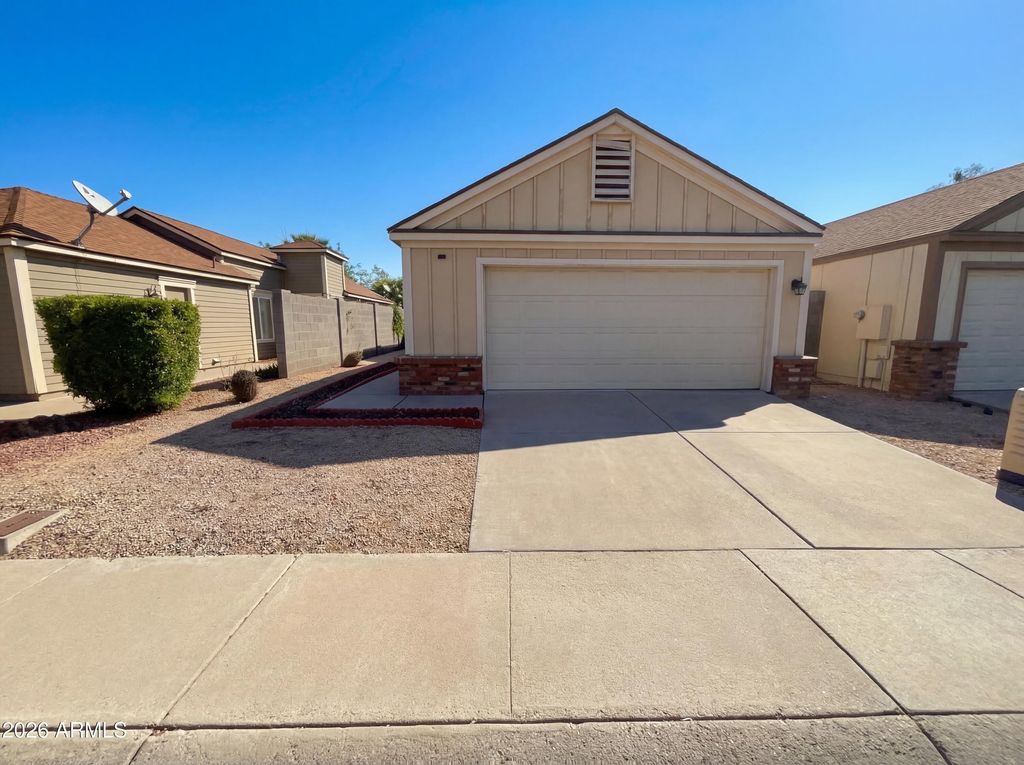 18803 N 33RD Drive, Phoenix, AZ 85027