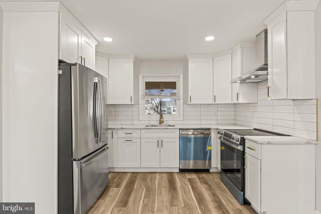 24 PILGRIM LN, Willingboro, NJ 08046