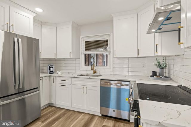 24 PILGRIM LN, Willingboro, NJ 08046