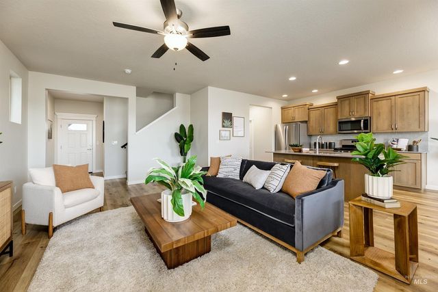 299 W Hyndman Drive, Meridian, ID 83642