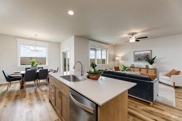 299 W Hyndman Drive, Meridian, ID 83642