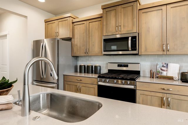 299 W Hyndman Drive, Meridian, ID 83642