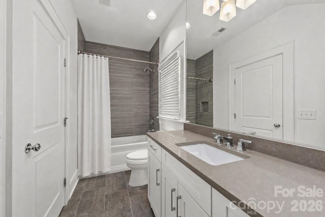 1301 Catawba Avenue, Charlotte, NC 28205