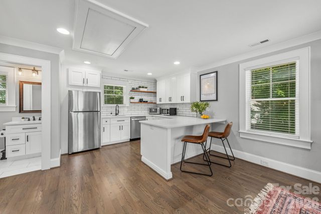 1301 Catawba Avenue, Charlotte, NC 28205