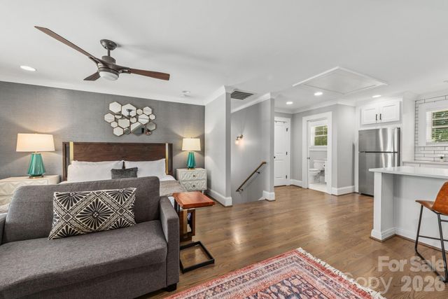 1301 Catawba Avenue, Charlotte, NC 28205