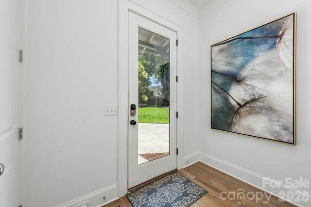 1301 Catawba Avenue, Charlotte, NC 28205