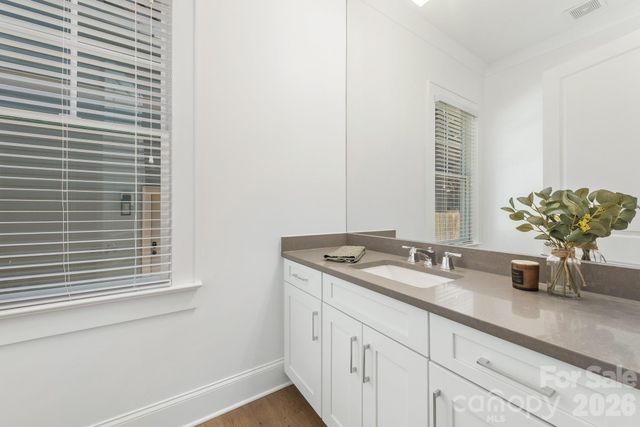 1301 Catawba Avenue, Charlotte, NC 28205