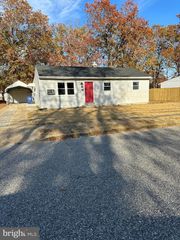 610 BERKELEY DRIVE, Browns Mills, NJ 08015
