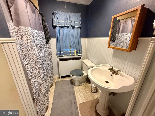 2008 MANOR RIDGE DR, Lancaster, PA 17603